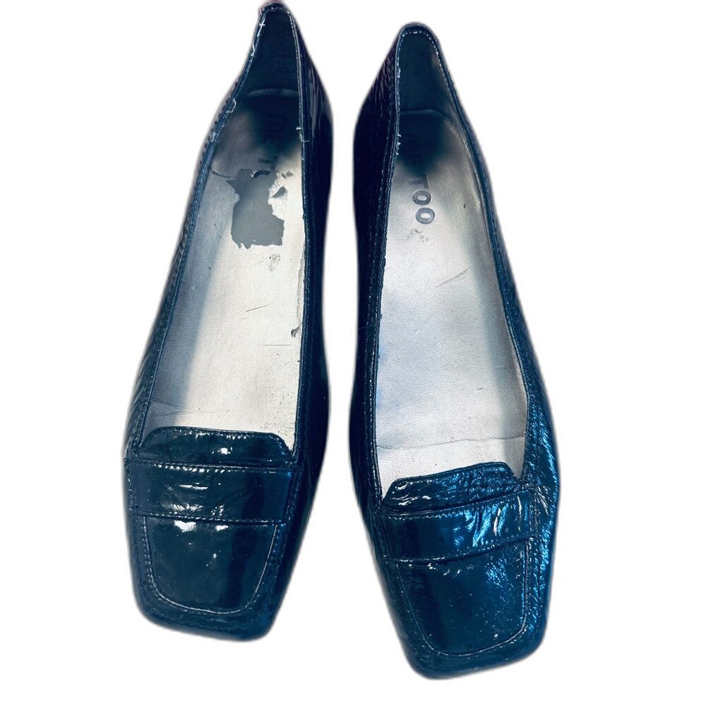 Me Too Abby Classic Preppy Chic Leather Textured  Square Toe Mini Heel Loafer 8